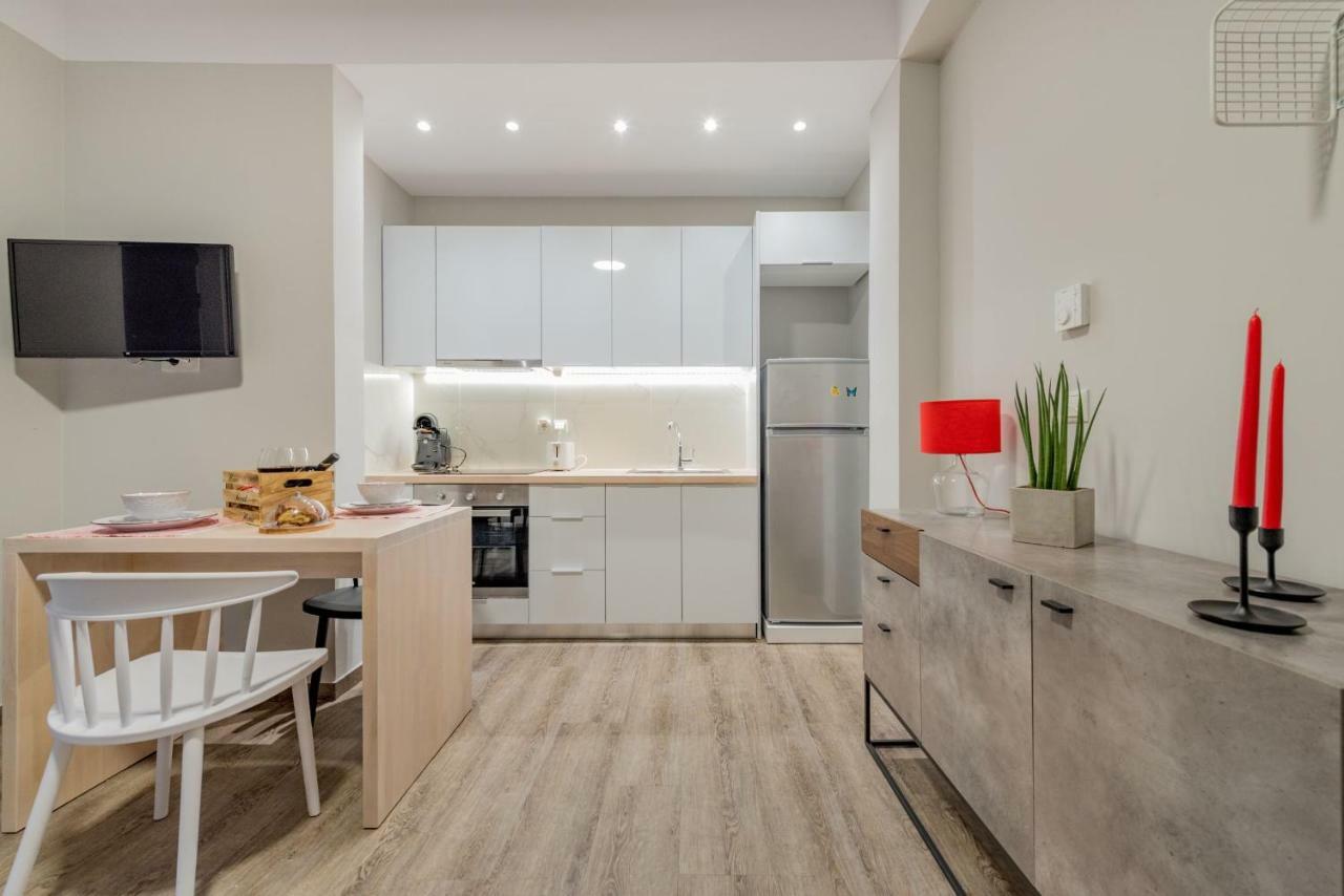 Stylish & Bright Apartment In The City Centre ザキントス エクステリア 写真